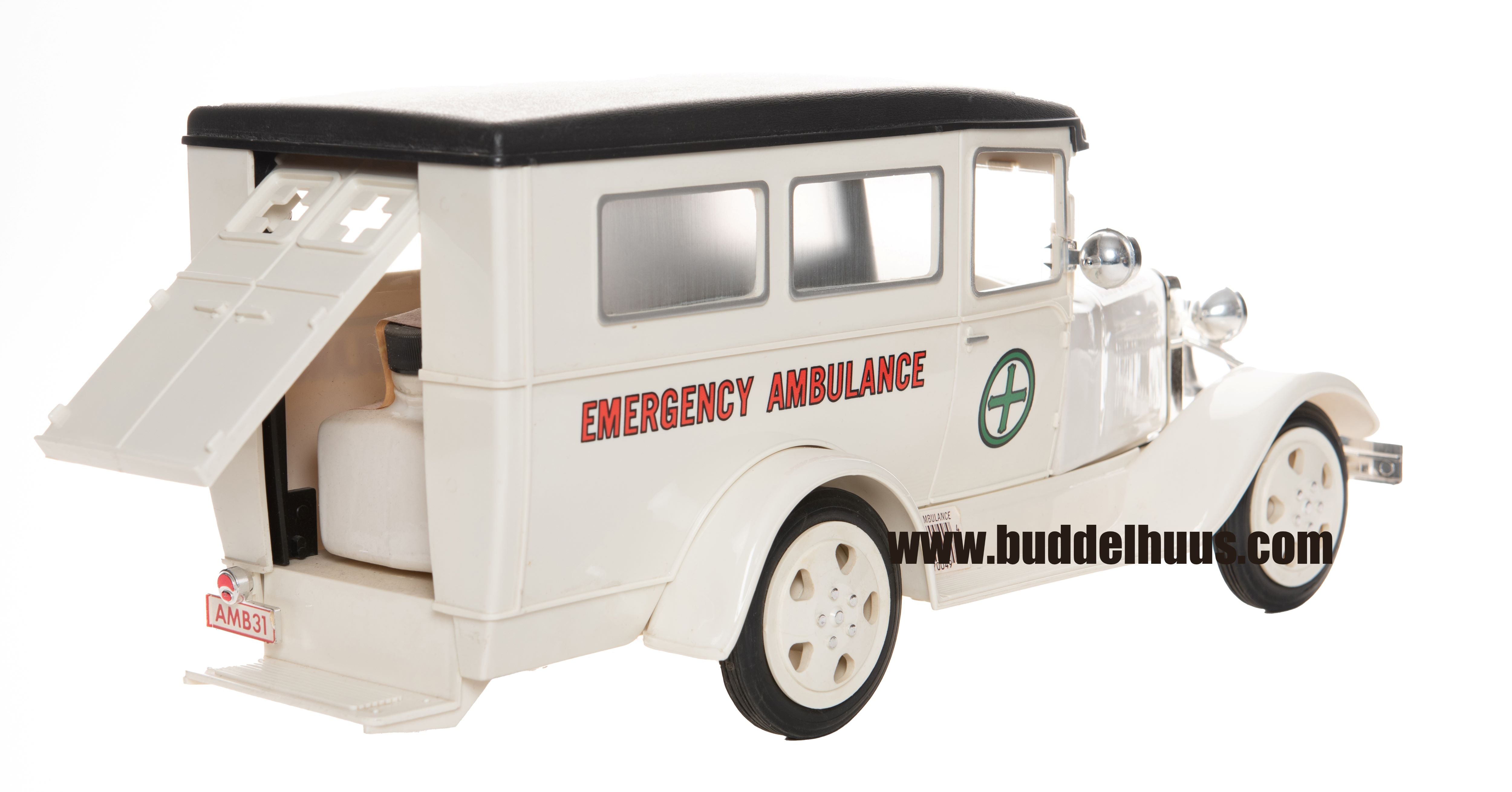Jim Beam 100 Month Old 1930 Emergency Ambulance Decanter (1980s